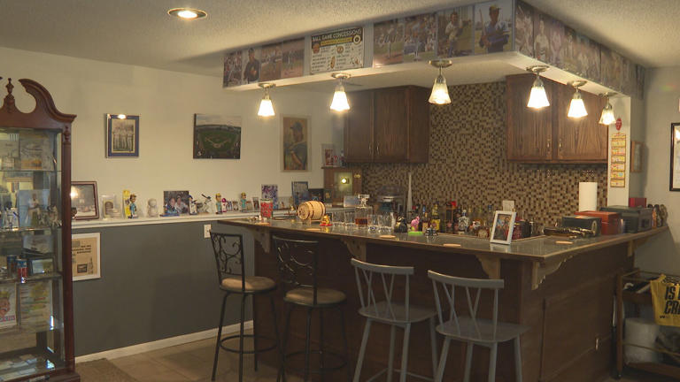 Brewers superfan’s DeForest basement bar showcases decades of memorabilia