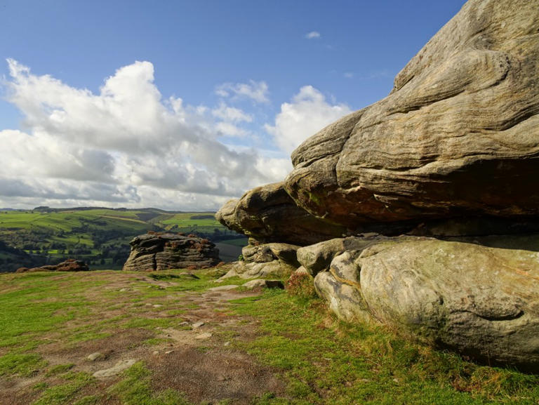 Discover the unsung paths of the Peak District with Contours Holidays