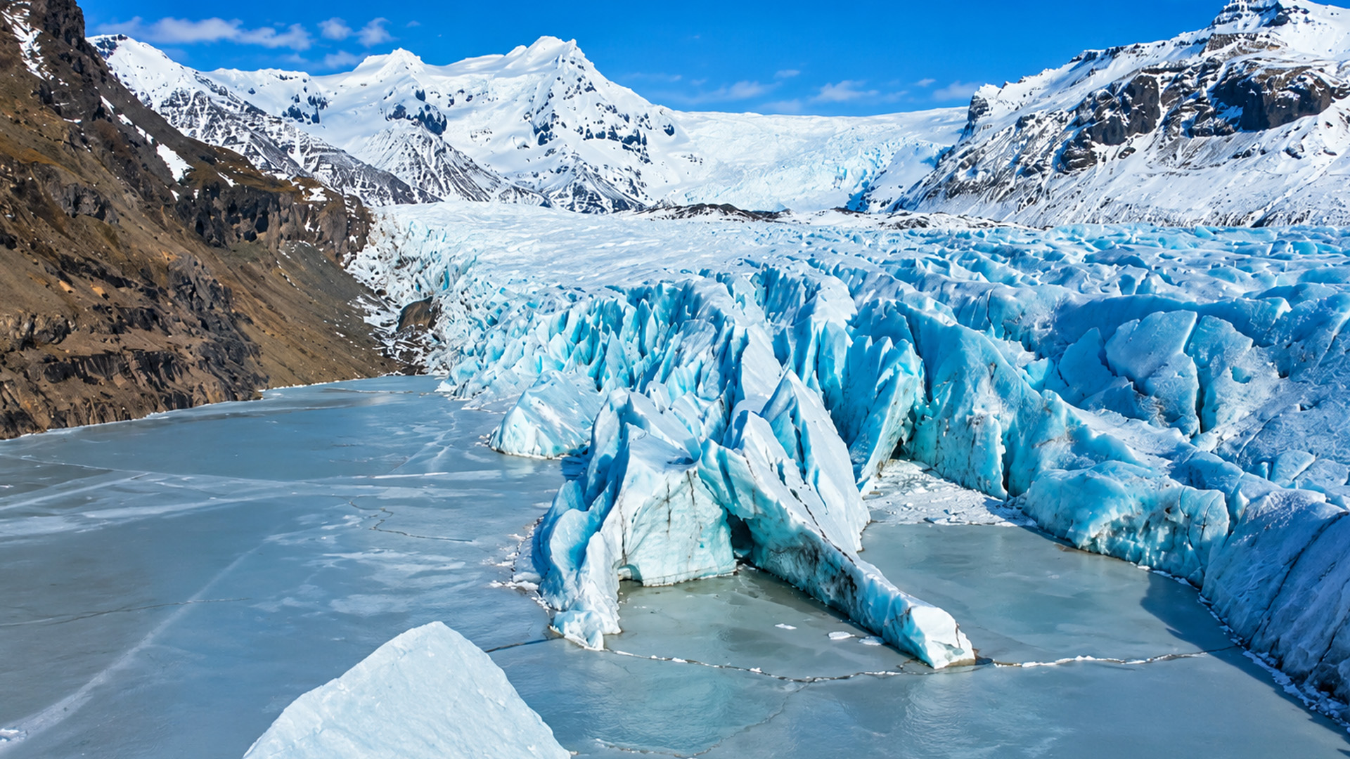 A glacier that looks like a frozen mountain range