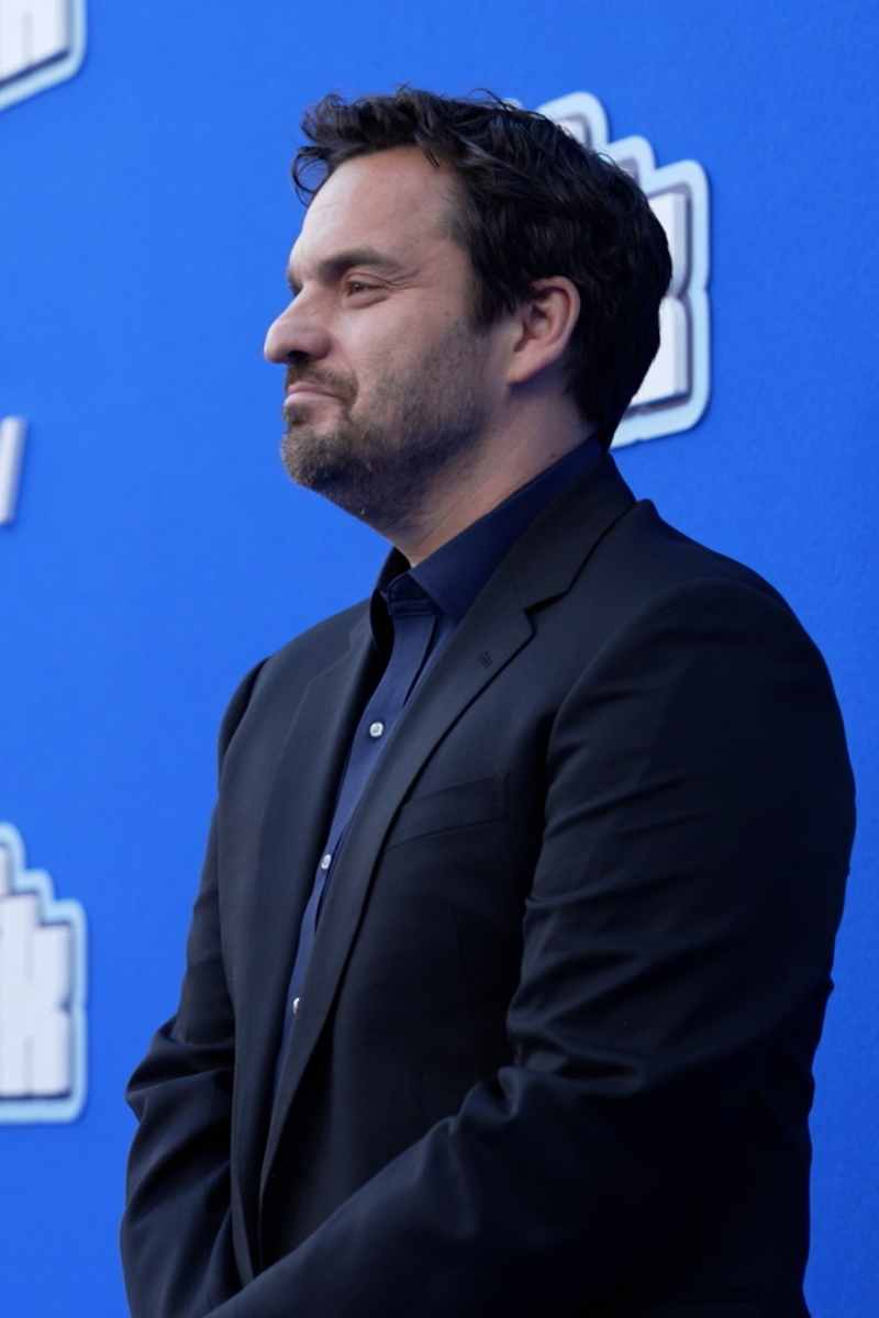 De « New Girl » à Spider-Man : l'approche atypique de Jake Johnson face ...