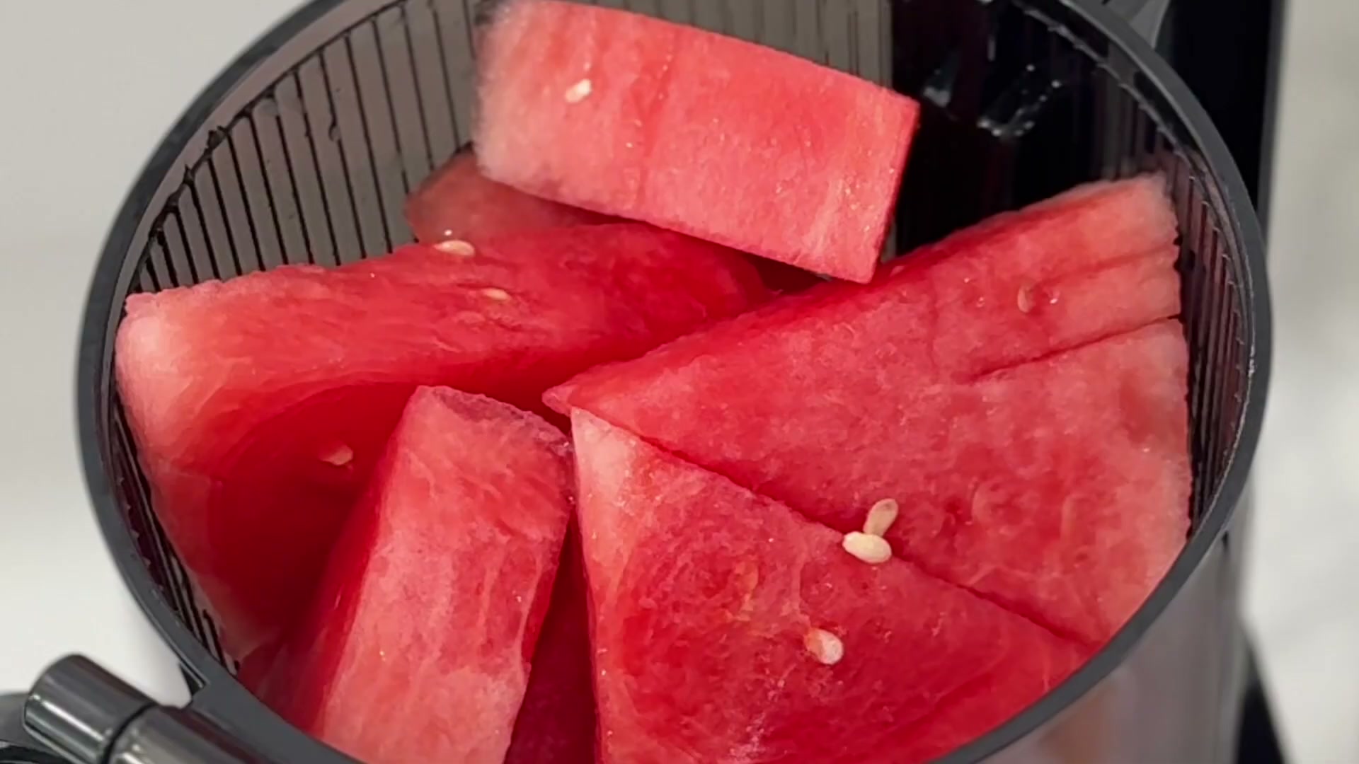I ate only watermelon for 3 days, see what happened!