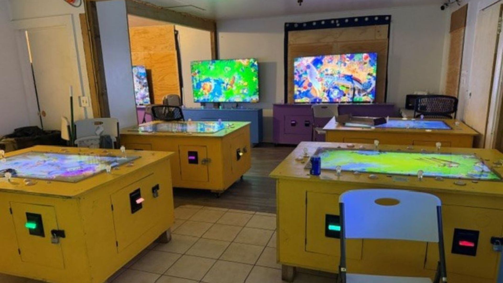 Police recover 36 gambling machines in Wahiawa game room raid
