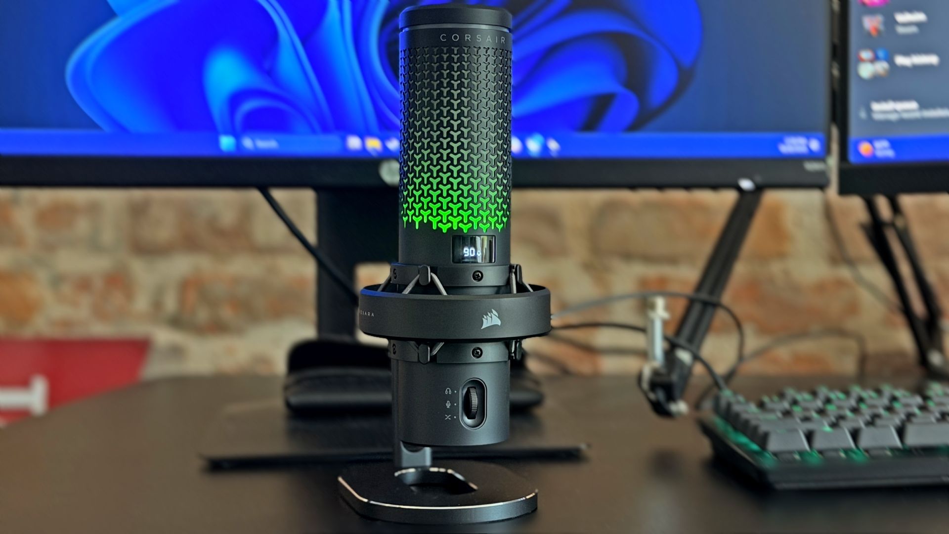 Corsair Voxara USB gaming condenser microphone review