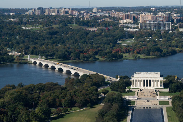 Trump to move forward with planned arch project despite legal action