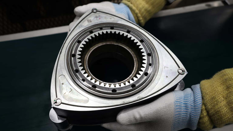 The rotary engine should be everywhere. Why isn't it?
