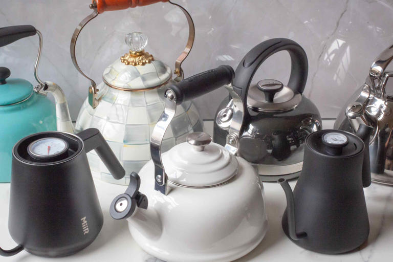 I tested 14 stovetop kettles and found 6 that boiled quickly and ...