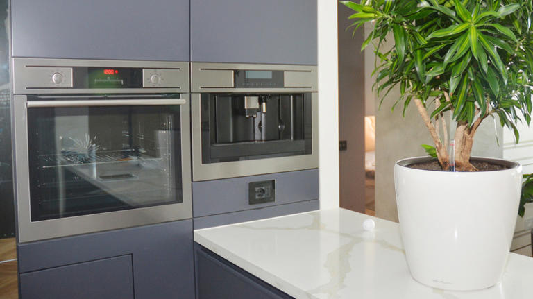 Is your oven costing you money when you're not using it? Here's what ...
