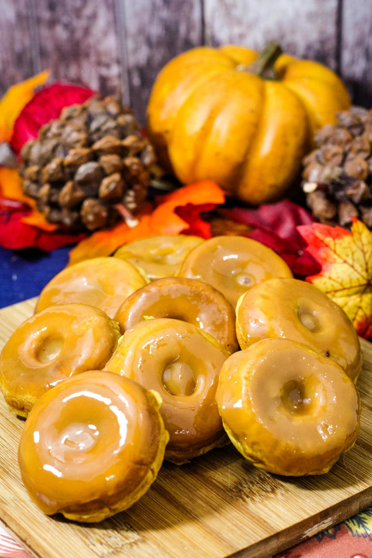Baked mini pumpkin donuts recipe with glaze