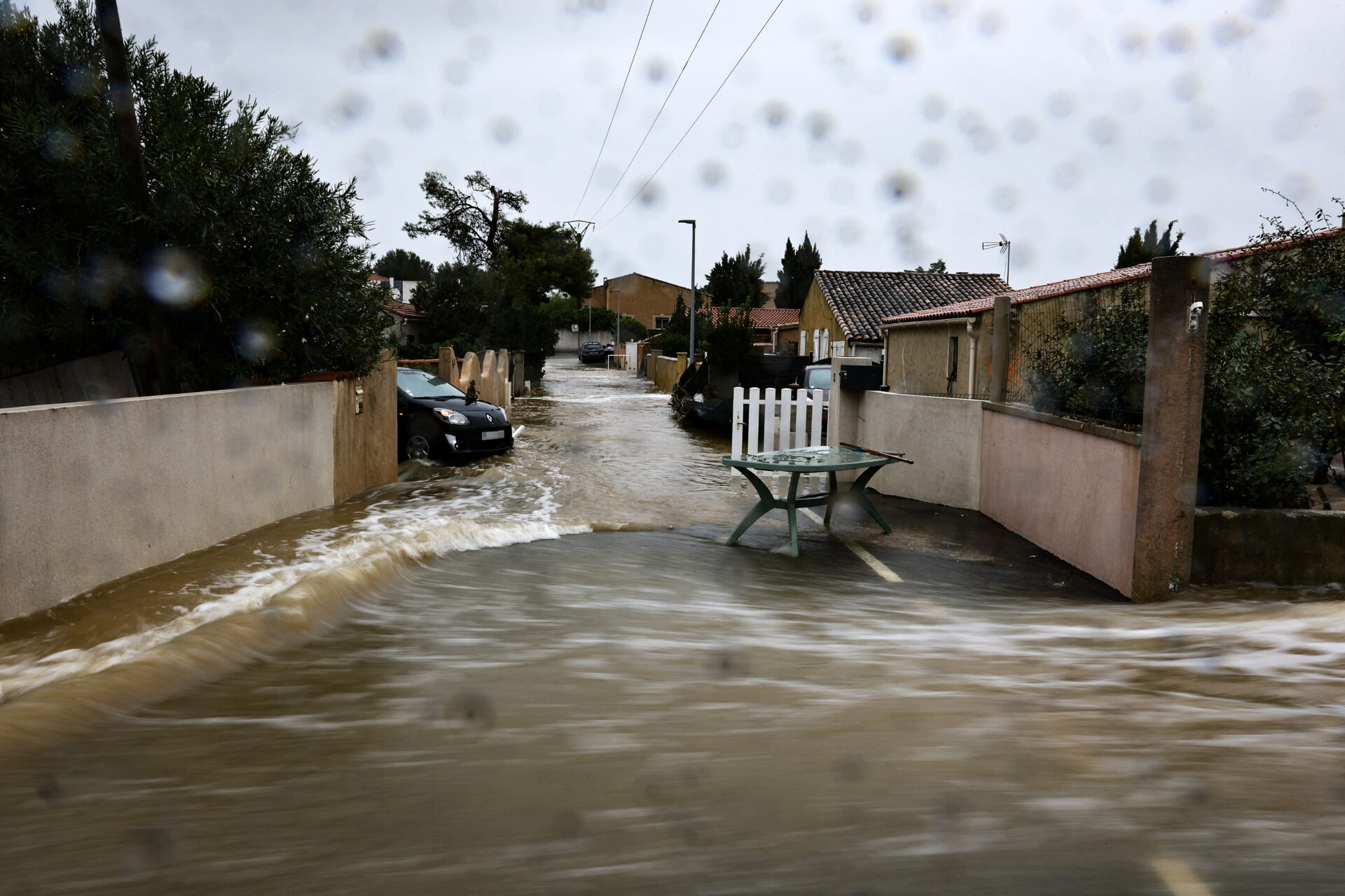 Natural disaster: shocking photos of floods in France and Corsica