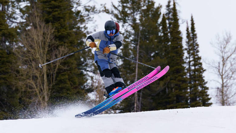Watch: The Rossignol Sender Free 100 can do it all