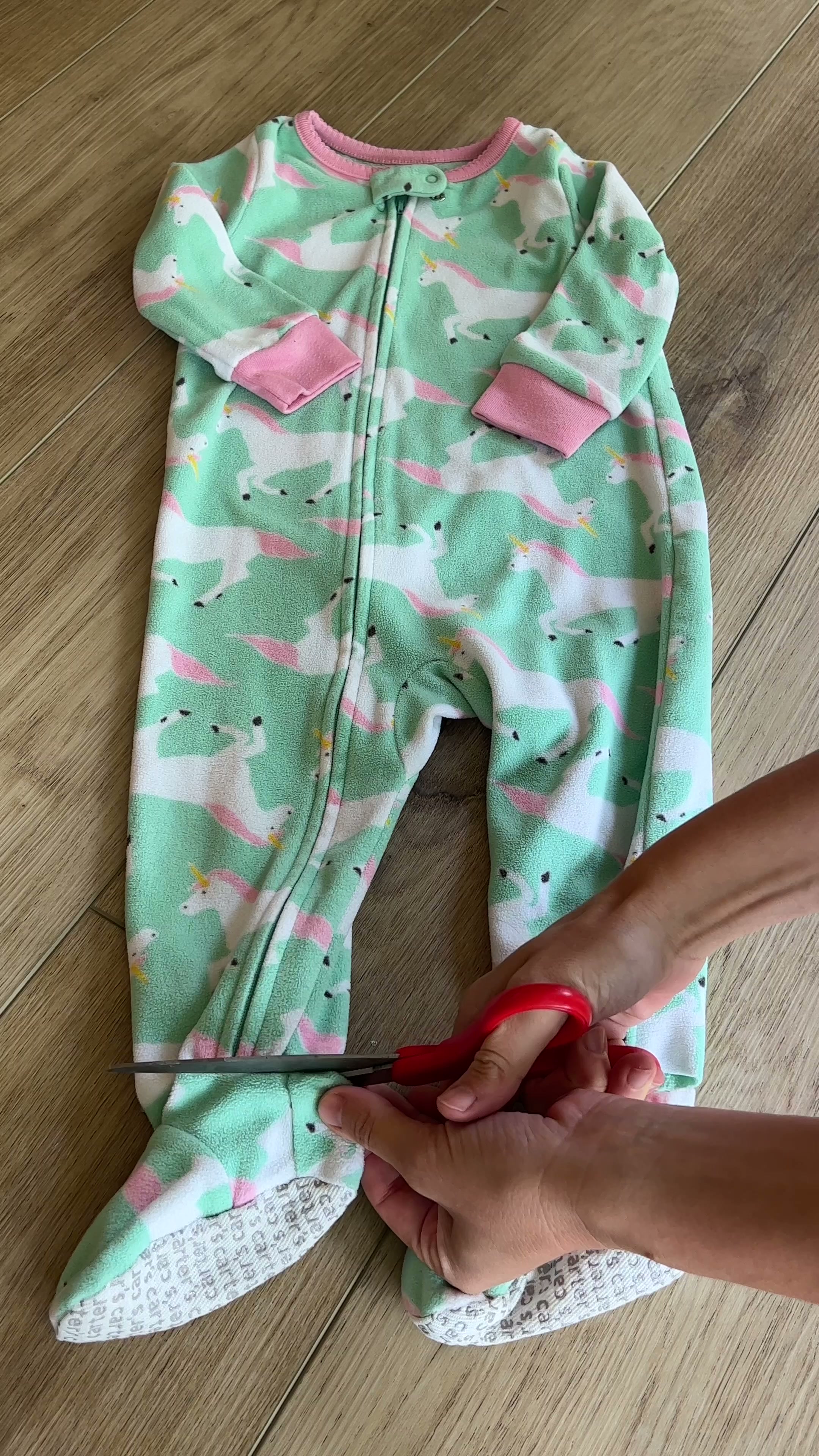 Simple diaper hack to keep it in place