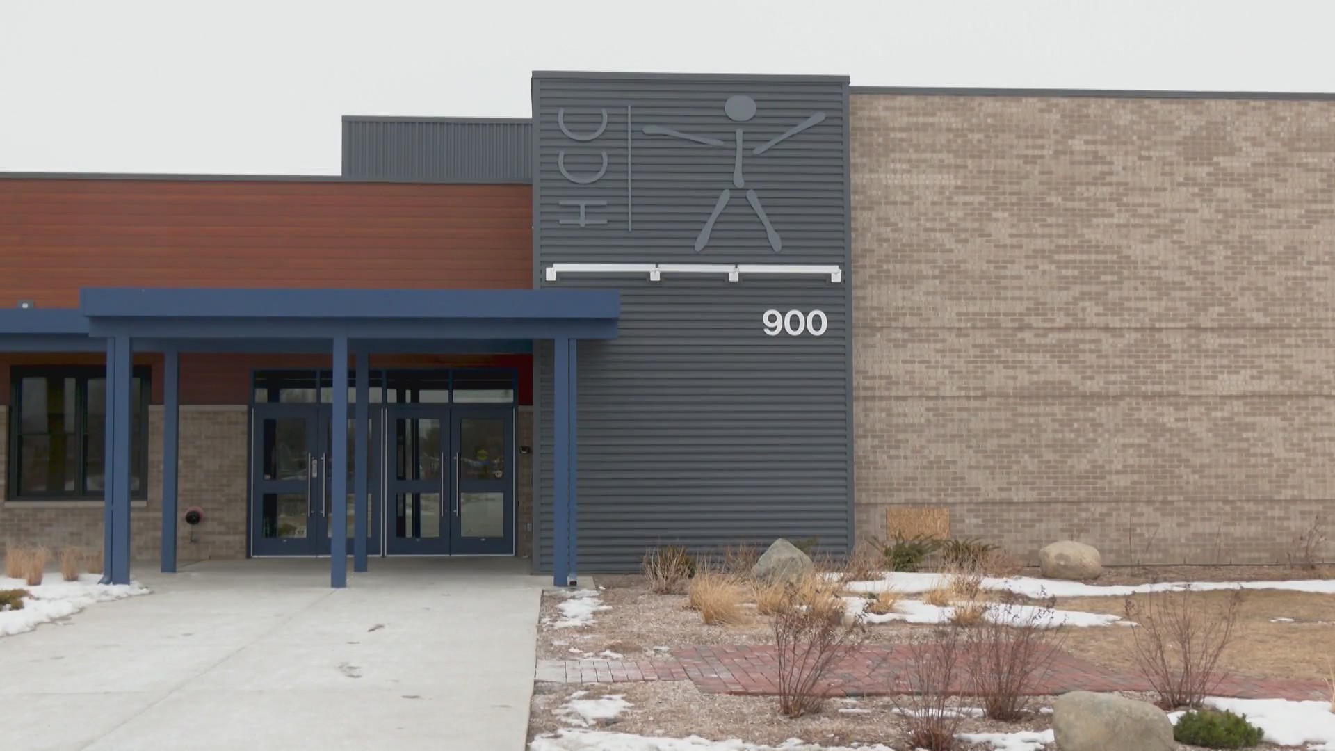 The Field-House YMCA unveils new identity and Henning Activity Center name