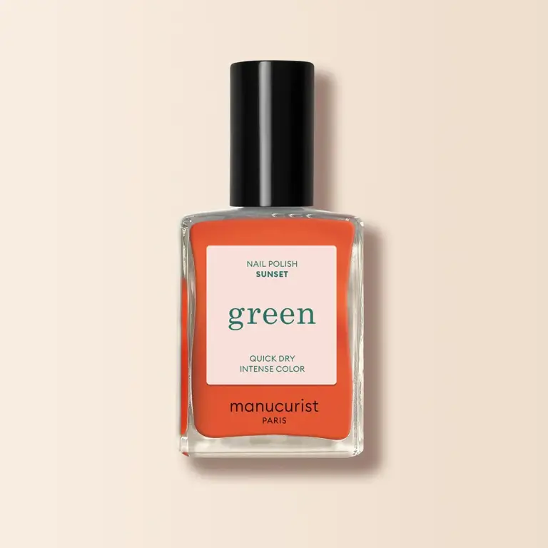 Claudia Winkleman's spicy pumpkin manicure is the grown-up way to do ...