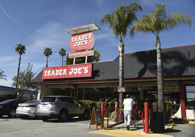 Trader Joe's opens another outlet in Orange County as its California ...