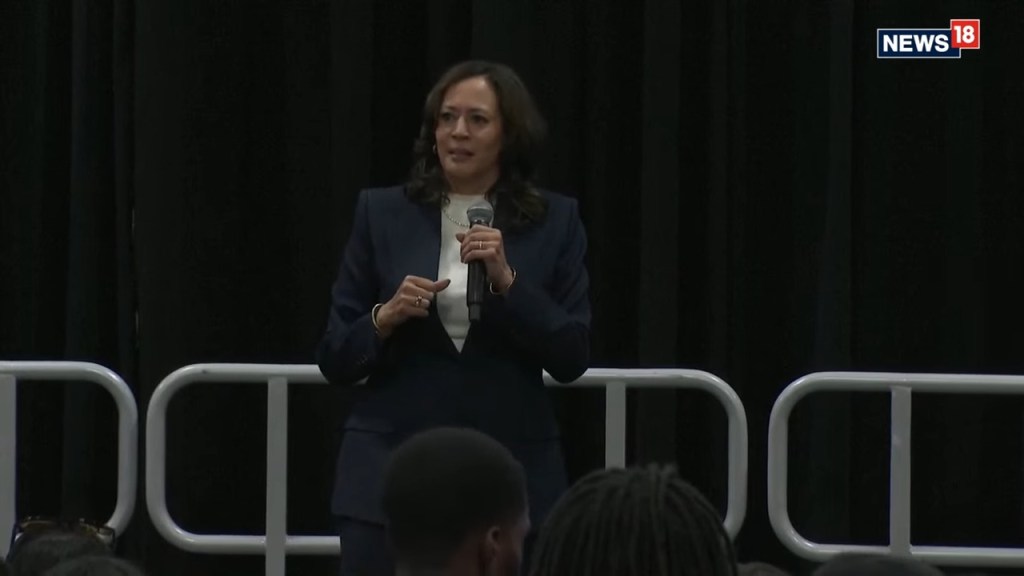 Kamala Harris gets crickets from Mississippi rally crowd after ...