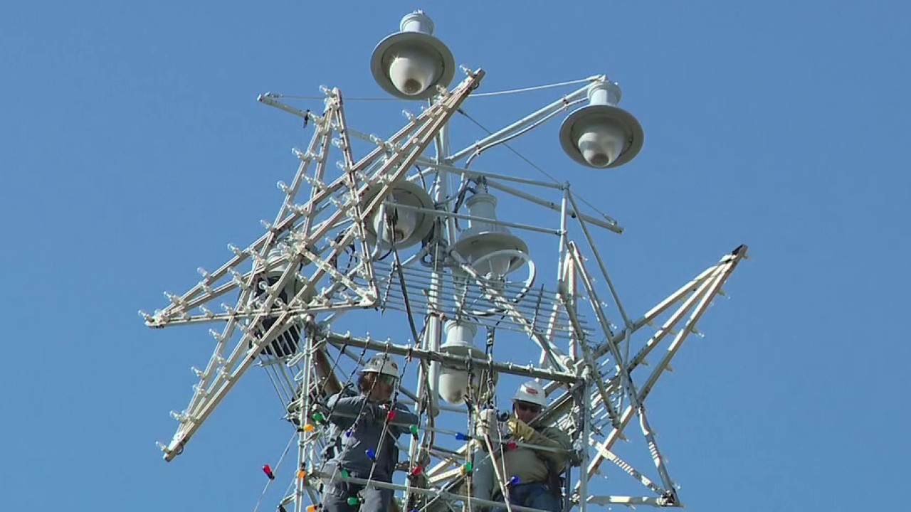 Zilker holiday tree installation