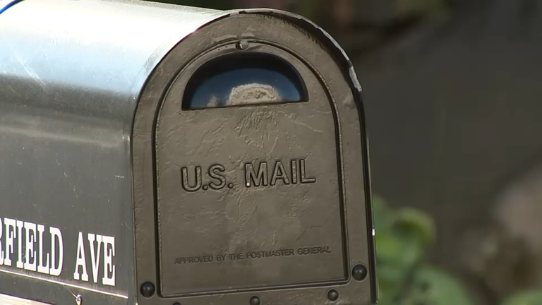 Police investigating after thieves raid mailboxes in CT town for ...