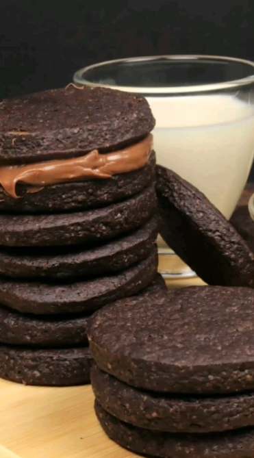 How to make delicious choco cookies like Oreos