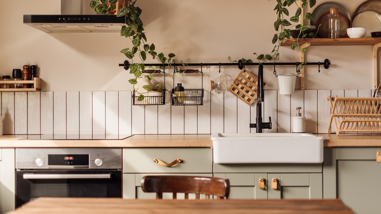 The 3 words that help you keep only what matters in your kitchen
