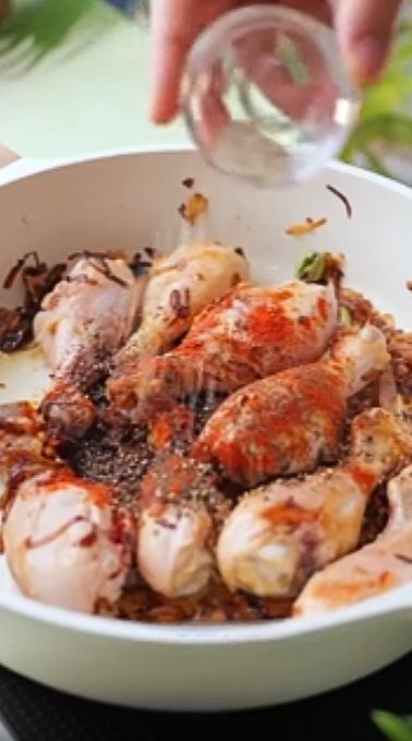 Dahi wala chicken and vegetable mix chaat
