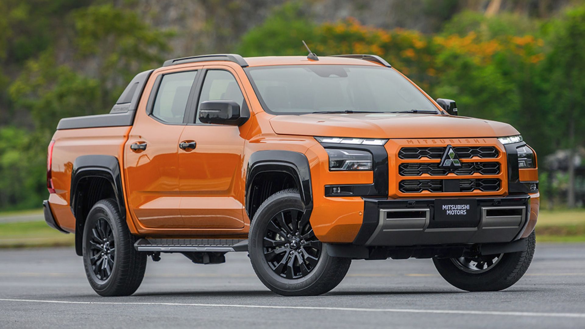 Honda officially getting midsize body-on-frame truck, with help from ...