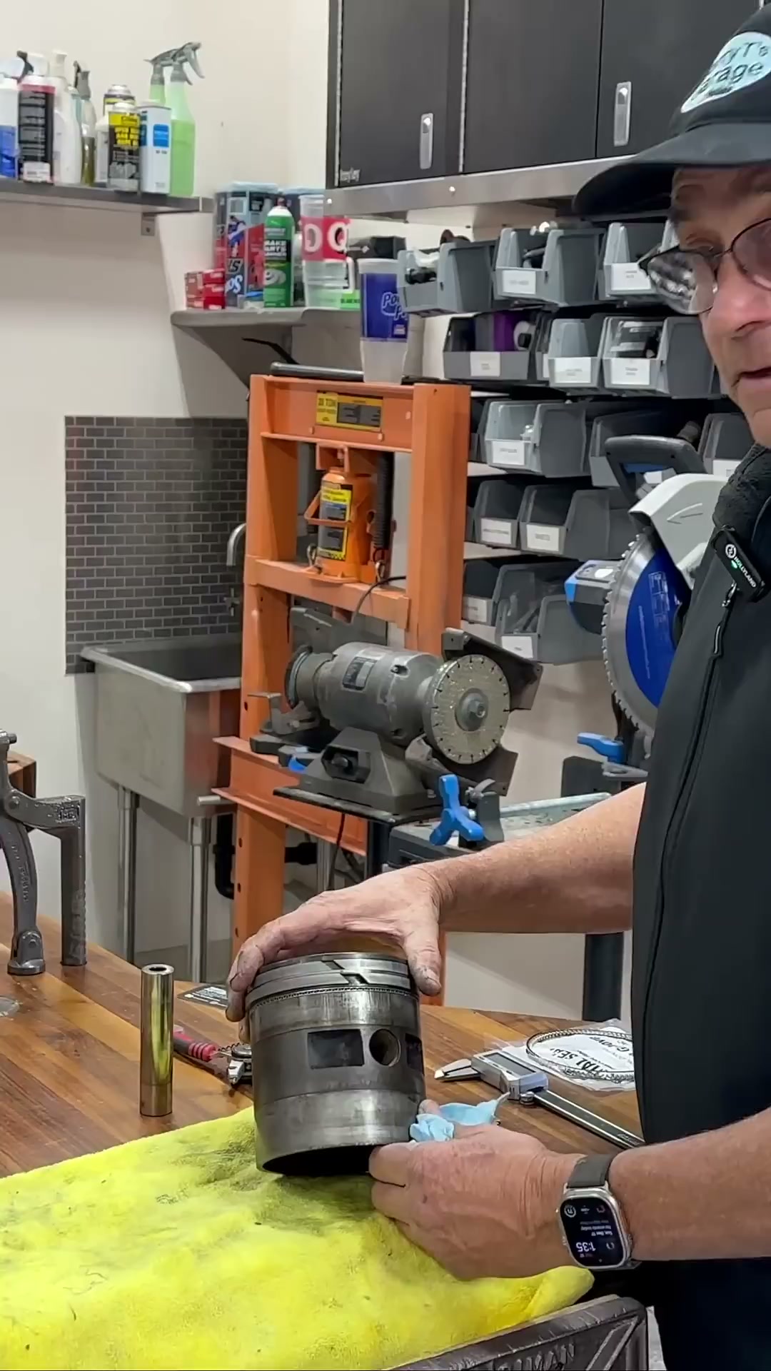 How a 1906 engine used oil seal rings that changed everything
