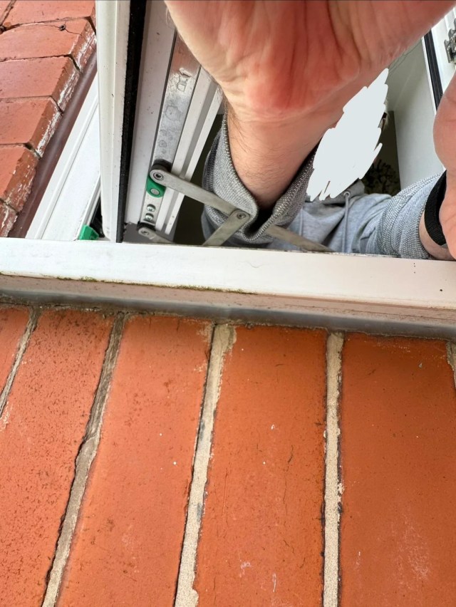 UK homeowner's first rain exposes leaking uPVC window in new-build home