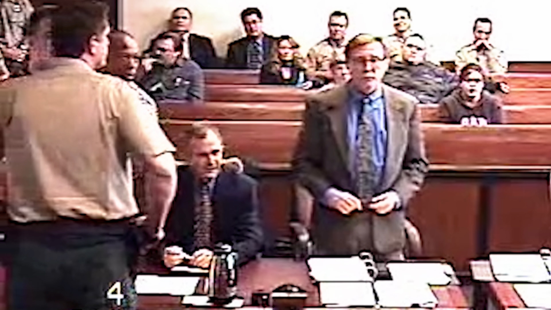 Defendant & judge have sassy exchange | Court Cam