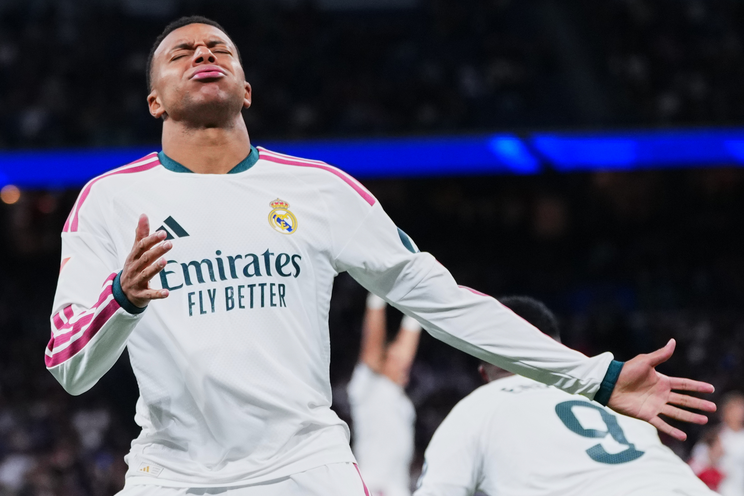 Real trở lại gala Quả Bóng Vàng, tín hiệu tốt cho Mbappe