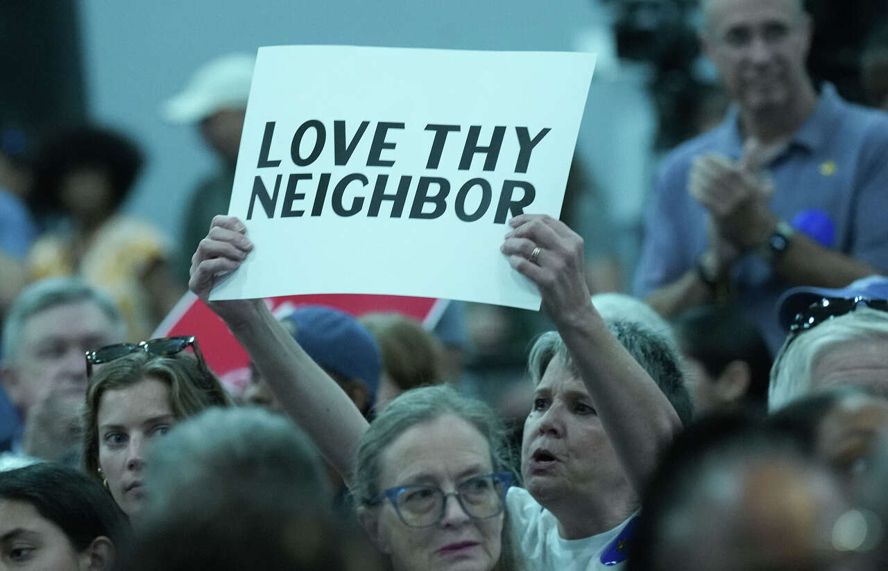Paxton, Talarico draw support from faith leaders with competing visions ...