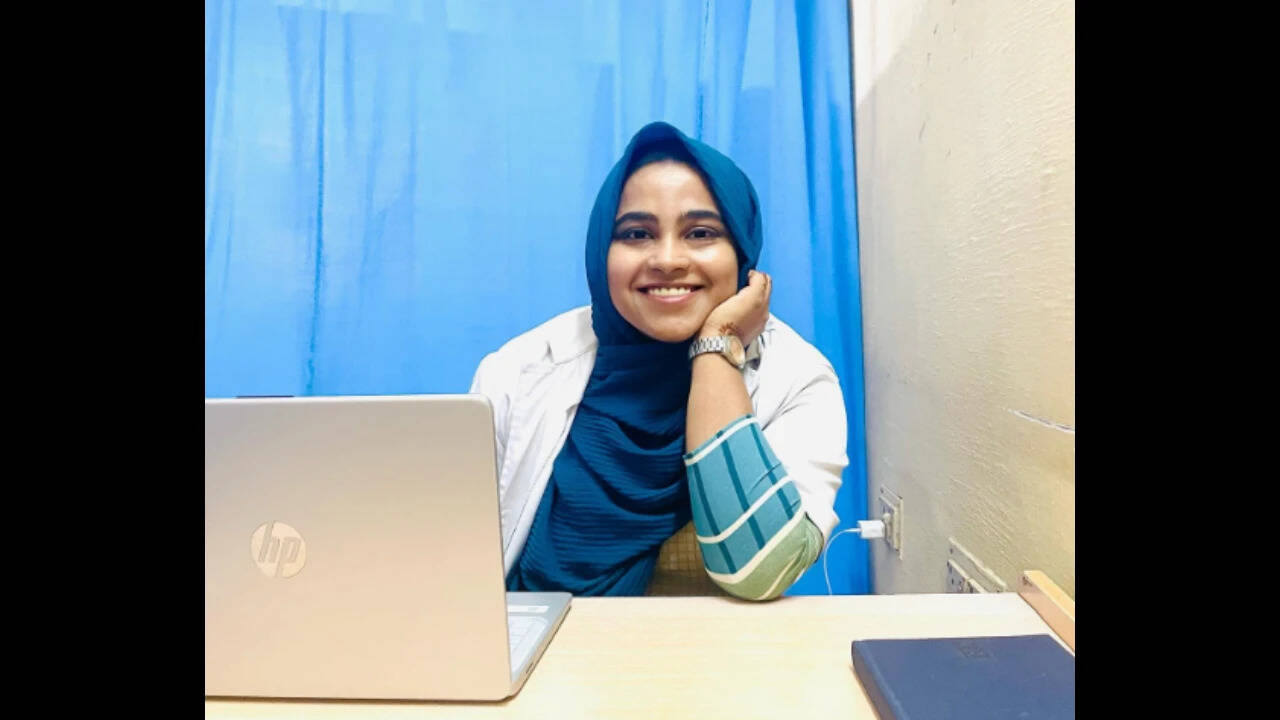 Meet Henna K Seethi who nrolled for Phd. during her pregnancy and ...