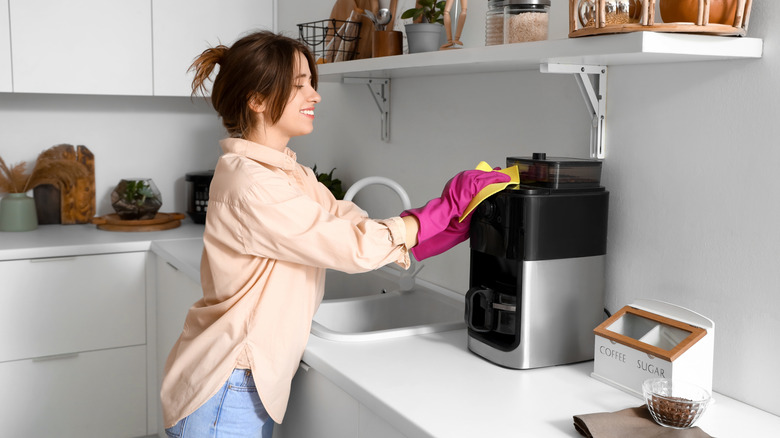 Quickly remove rust from a coffee maker with a powerful find from Lowe's