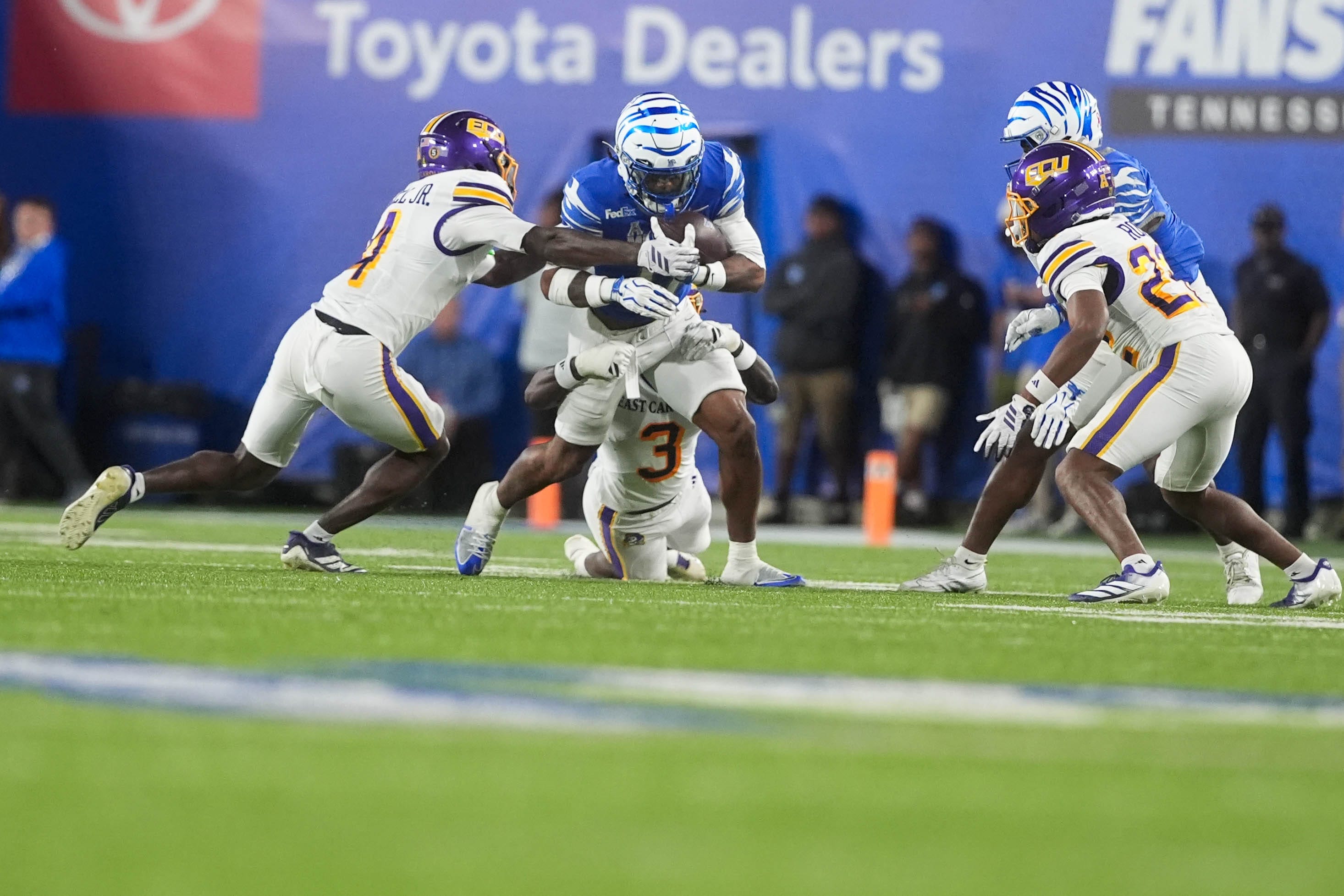 Memphis football overcomes disastrous 1st half, beats East Carolina in overtime