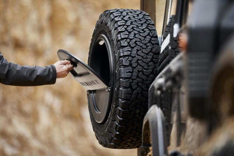 Potholes are the greatest danger to motorists, says tyre company