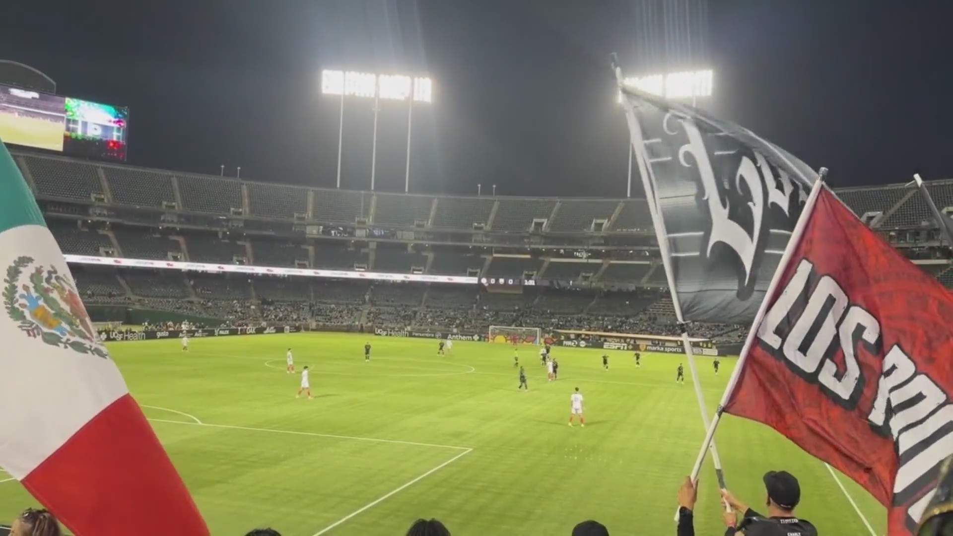 Oakland Coliseum hopes to become new sports, entertainment hub