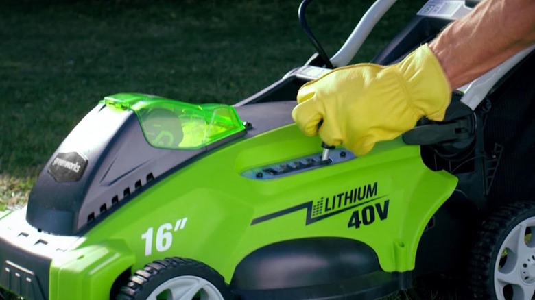 5 of the highest-rated lawn mowers you can buy from Amazon