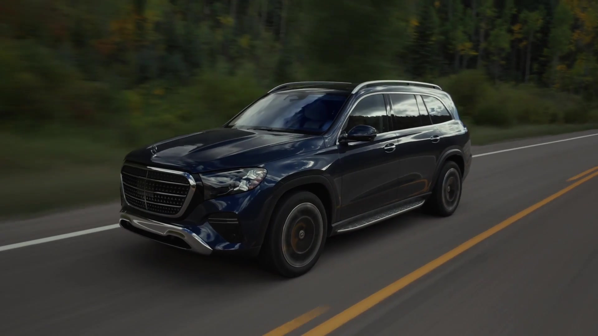 Mercedes-Benz GLS 450 in sodalite blue - GLE/GLS test drive Colorado 2026