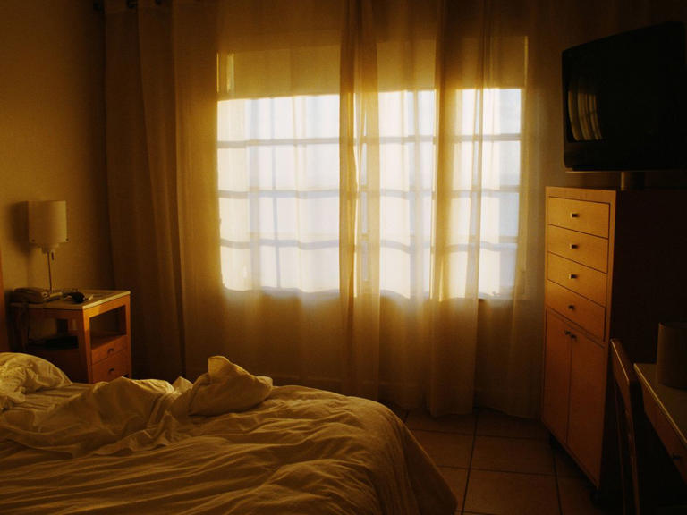 Bedrooms will be warmer if you do 5-second task British Gas engineer ...