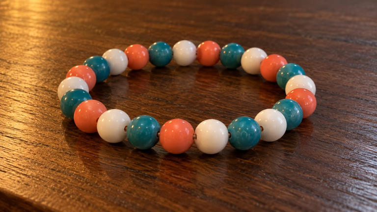 6 colorful bead crafts to make, use, and give