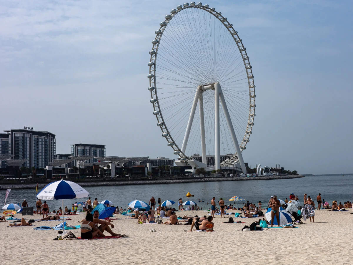 UAE closes all Umm Al Quwain beaches after tanker oil spill