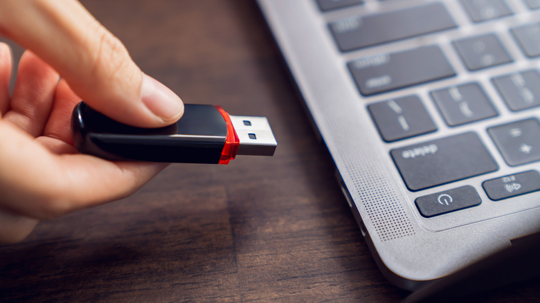 4 useful storage devices worth adding to your kit