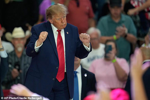 Trump teases 2028 ambitions as he tells Iowa rally crowd he has the ...