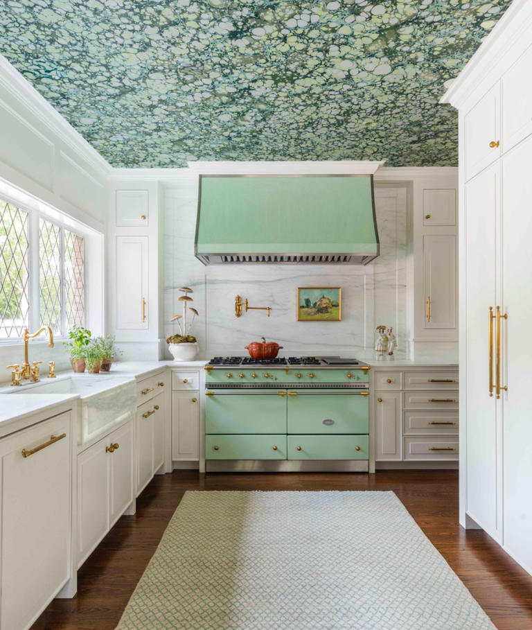 The 13 best green kitchens defining how to use this color in your ...