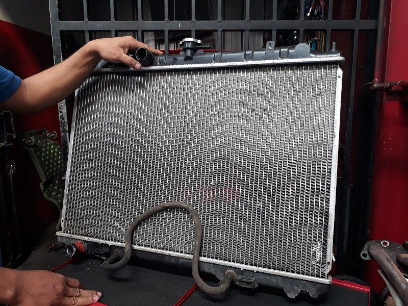 Radiator mobil bekas rawan rusak, ini efek buruknya jika terjadi