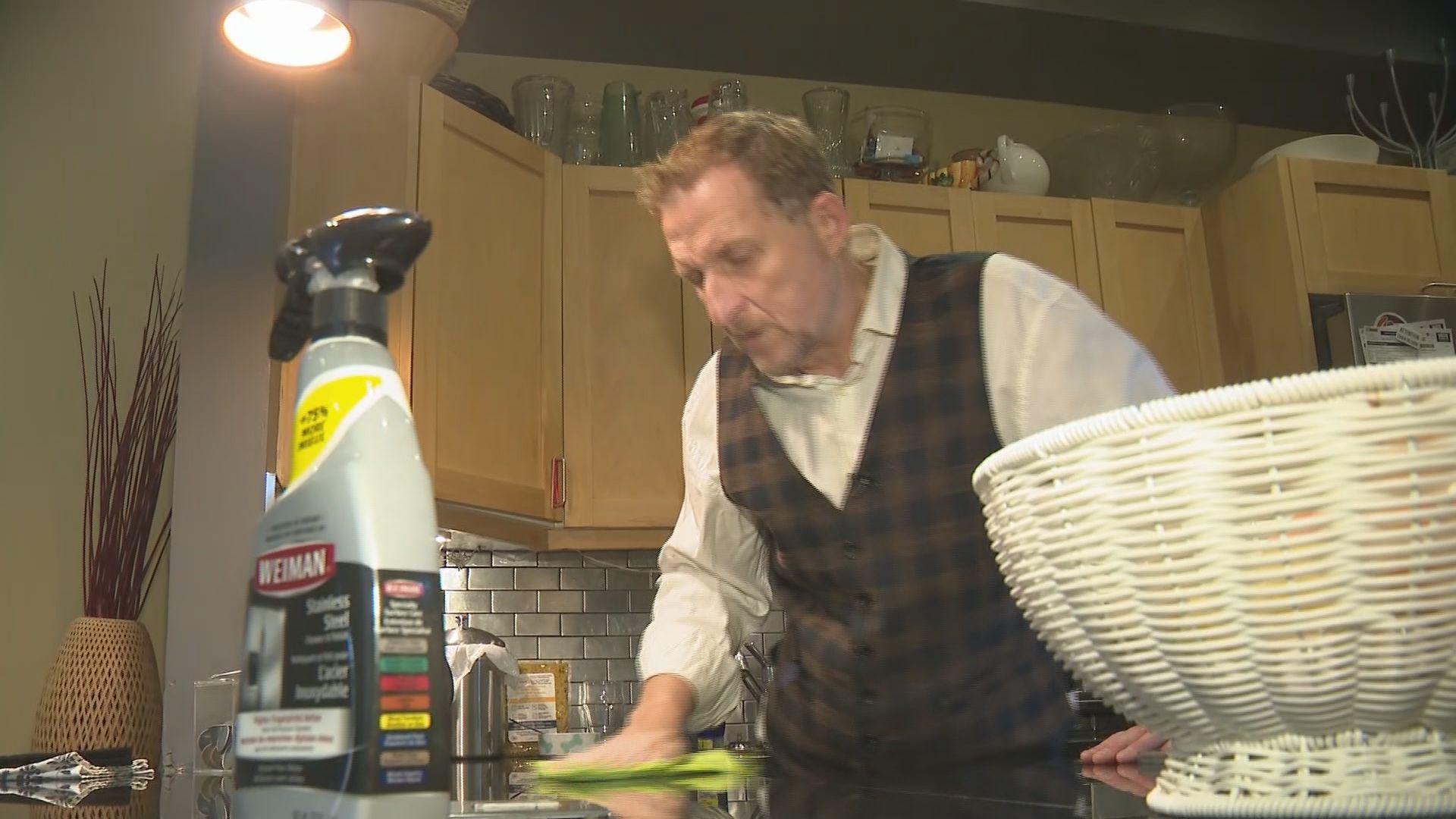 Airbnb limits check out chores for guests