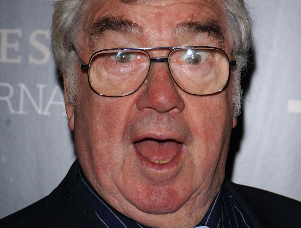 ‘It’s a cracker’ comedian Frank Carson, who lived in Lancashire ...