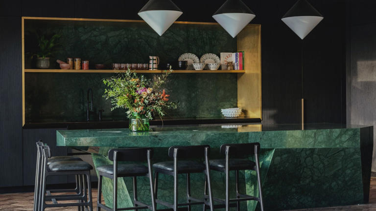 The 13 best green kitchens defining how to use this color in your ...