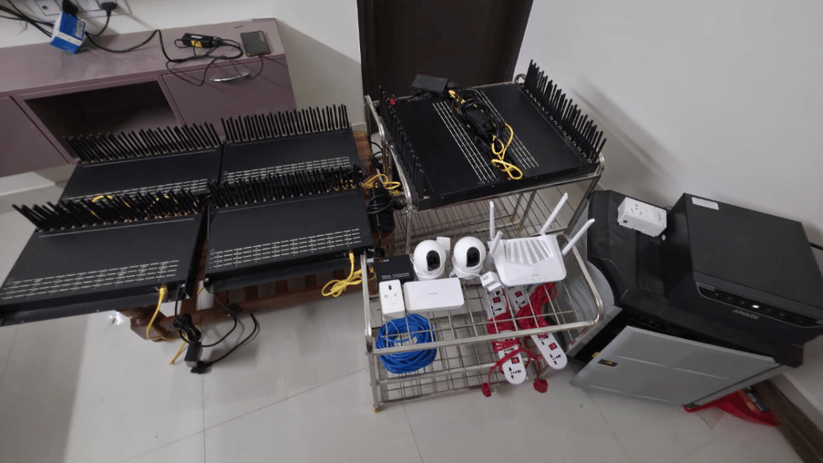 4 held in Bengaluru with 320 SIM slots for suspected cyber fraud worth ...