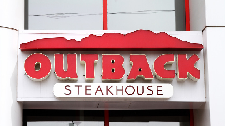 12 things every first-timer should know before eating at Outback Steakhouse
