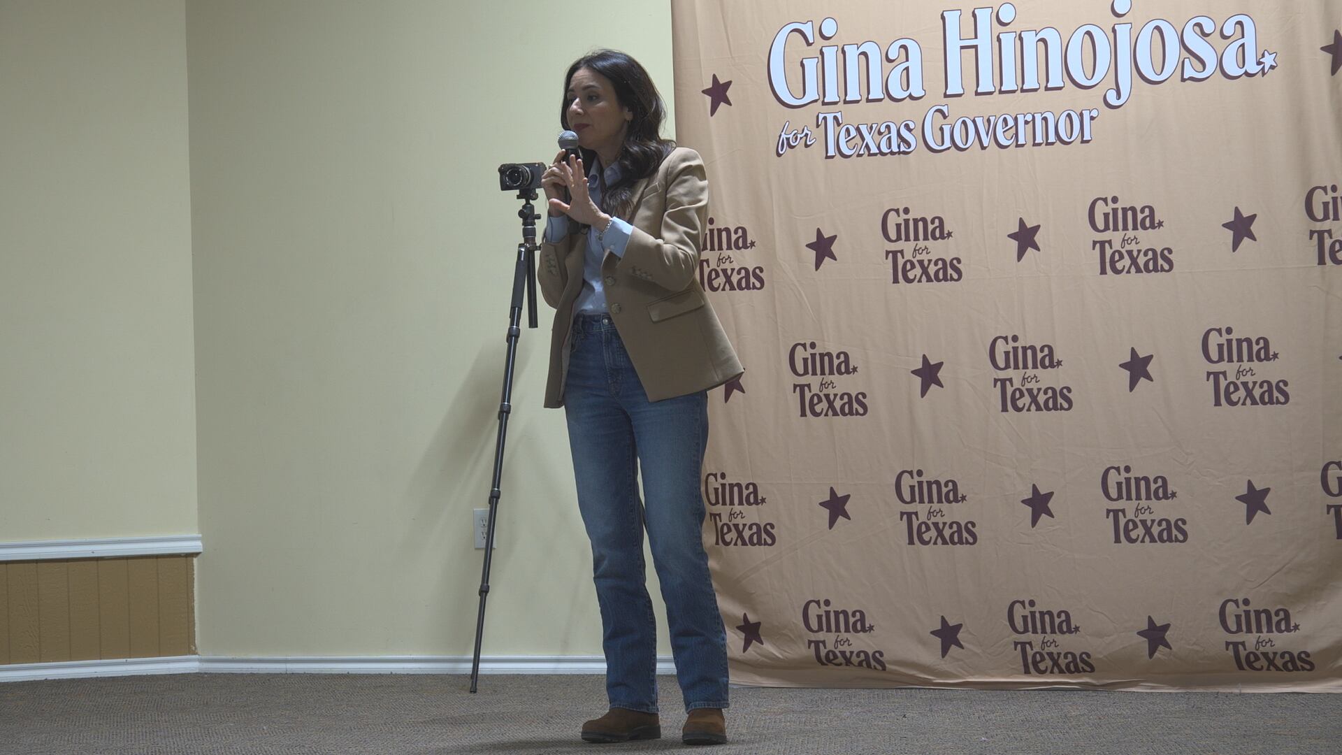 Democrat Hinojosa rallies in Odessa with pledge to fire Texas education ...